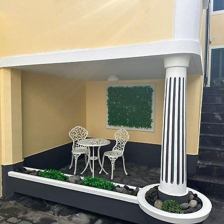 Azor International Hostel 蓬塔德尔加达 外观 照片
